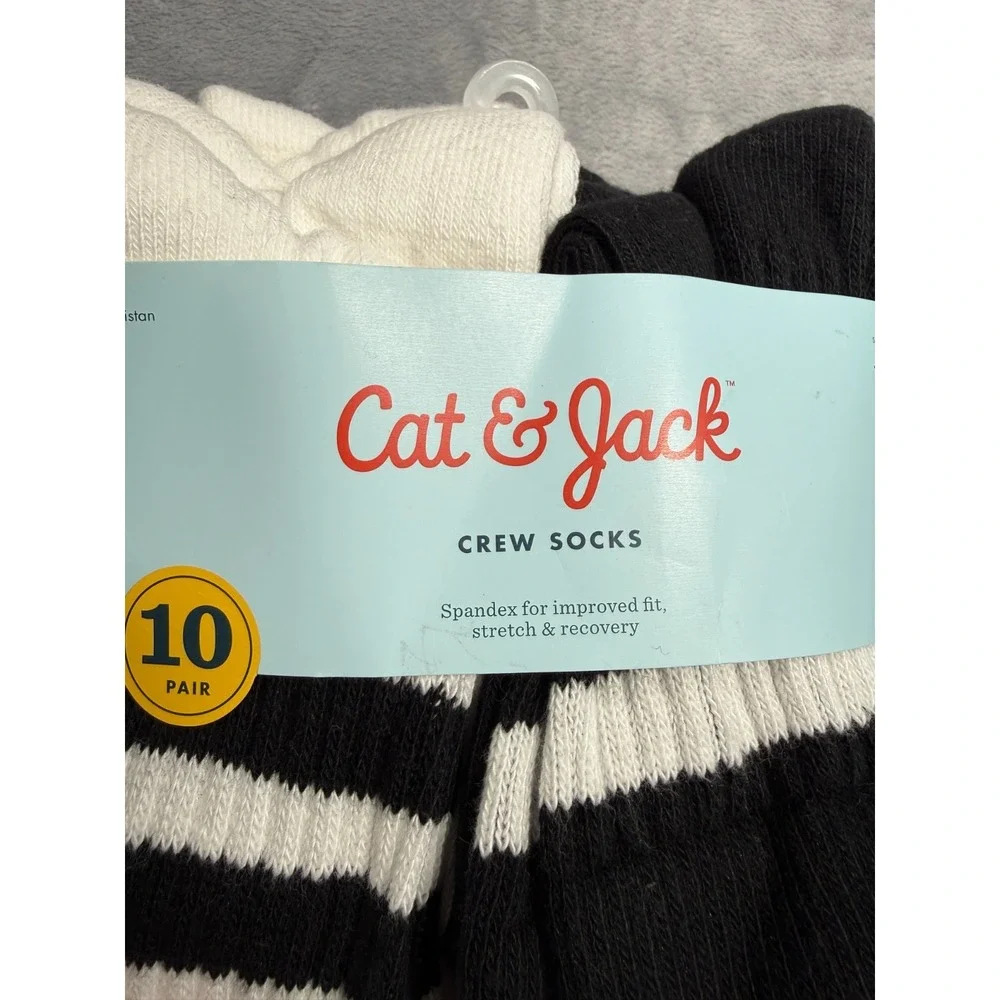 Cat & Jack Crew Socks Boys Medium Black White Varsity Striped Stretchy 10 Pair